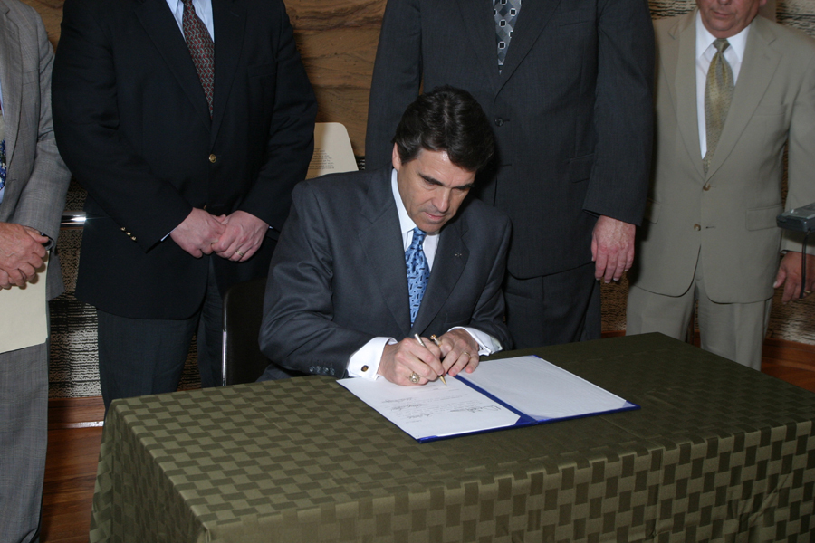 Rick Perry (Photo Release)