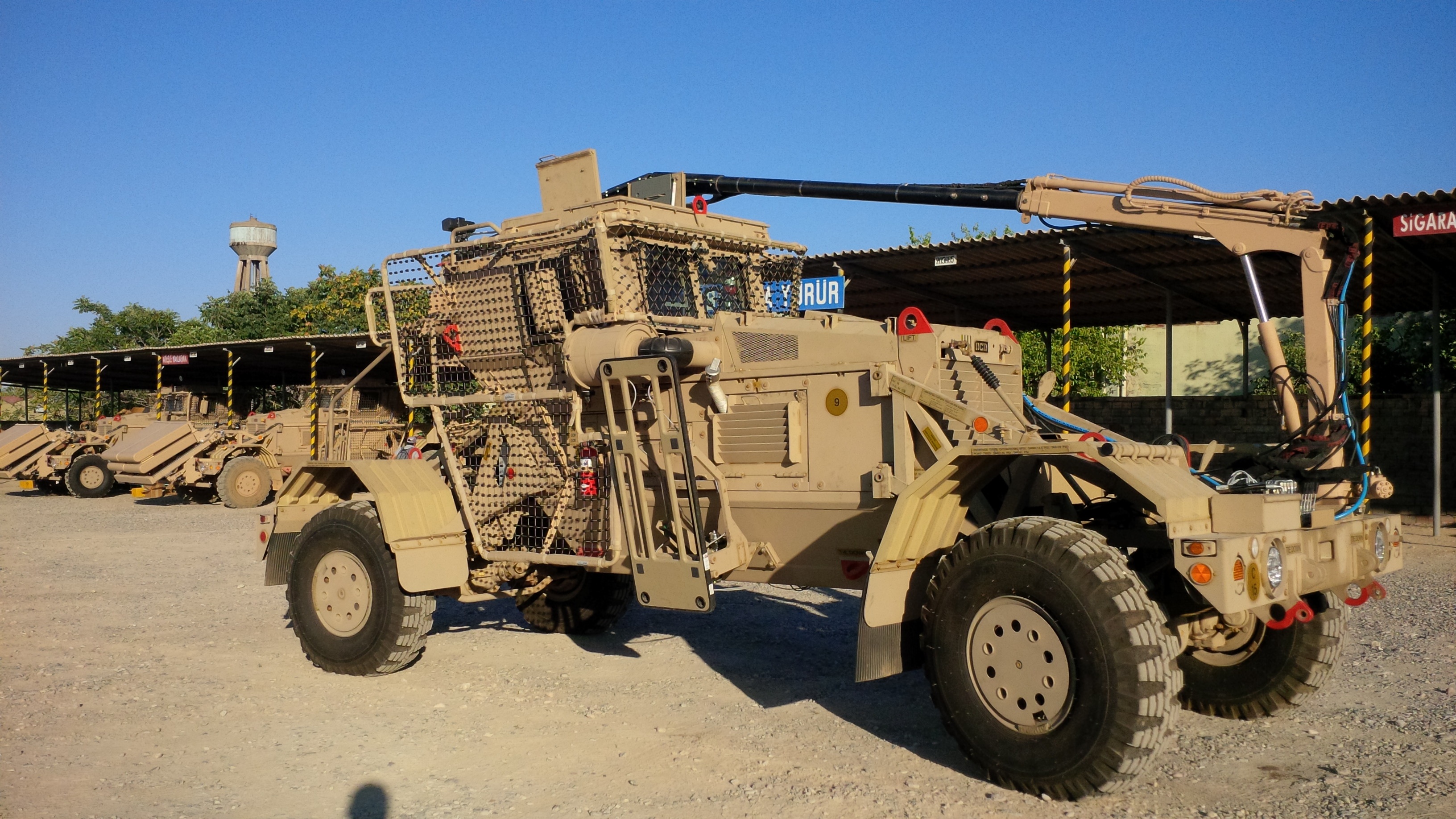 The Two-Operator Husky Mark III Vehicle