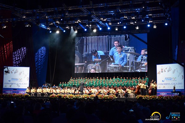 Esperanza Azteca Youth Orchestra and Choir