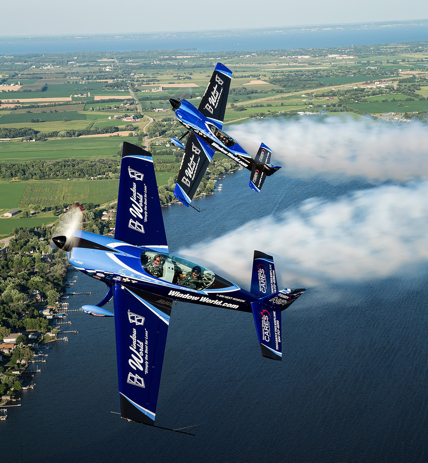 Window World & Rob Holland Ultimate Airshows EAA AirVenture Oshkosh Hero Flight