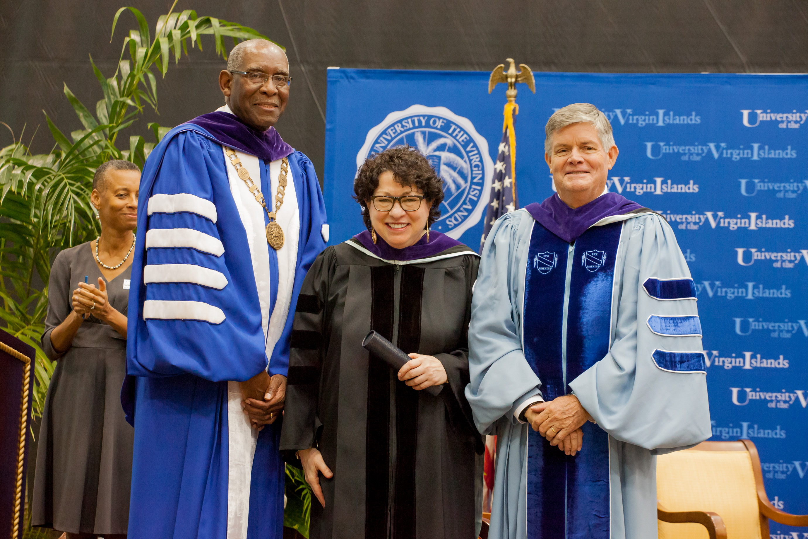 Sotomayor_UVI_PRO_Wide-1